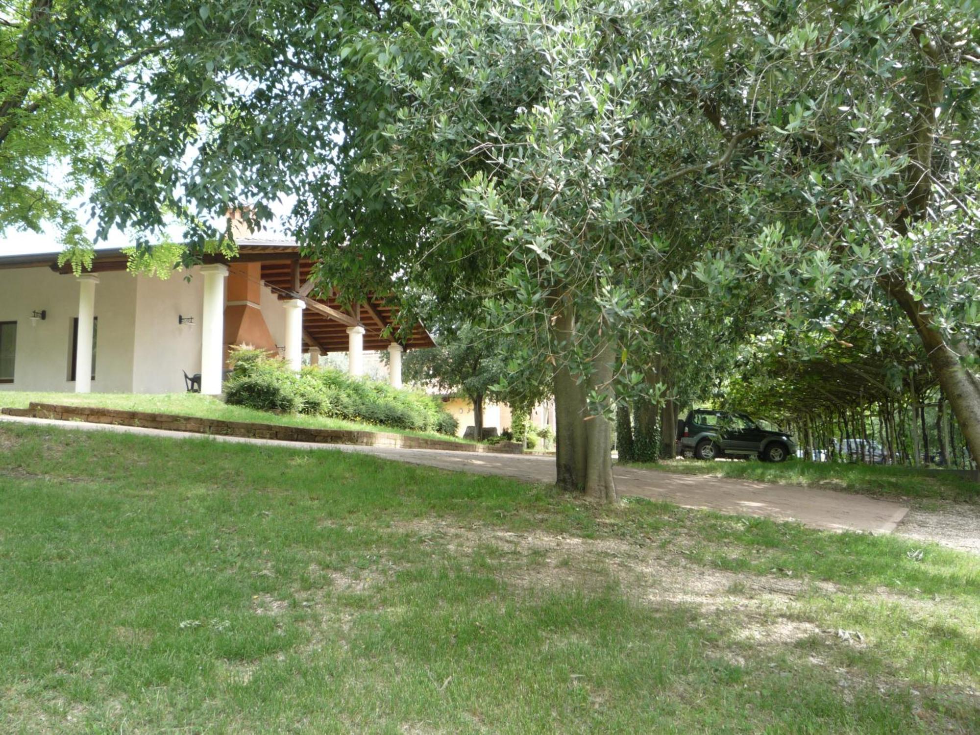 Agriturismo Lupo Bianco Monzambano Kültér fotó