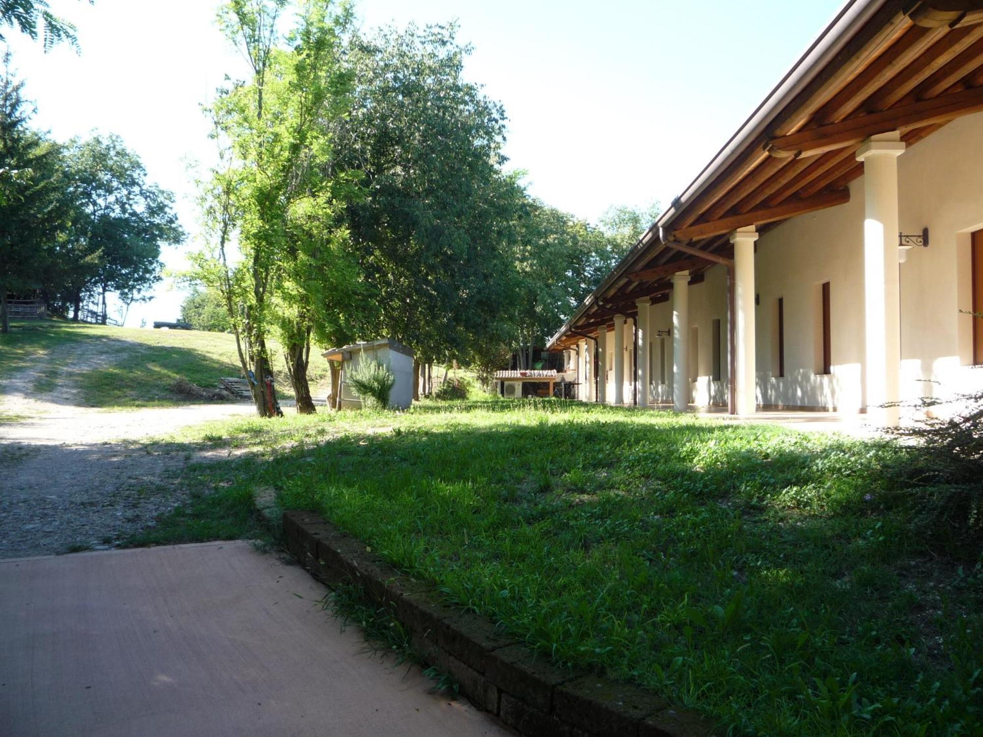 Agriturismo Lupo Bianco Monzambano Kültér fotó