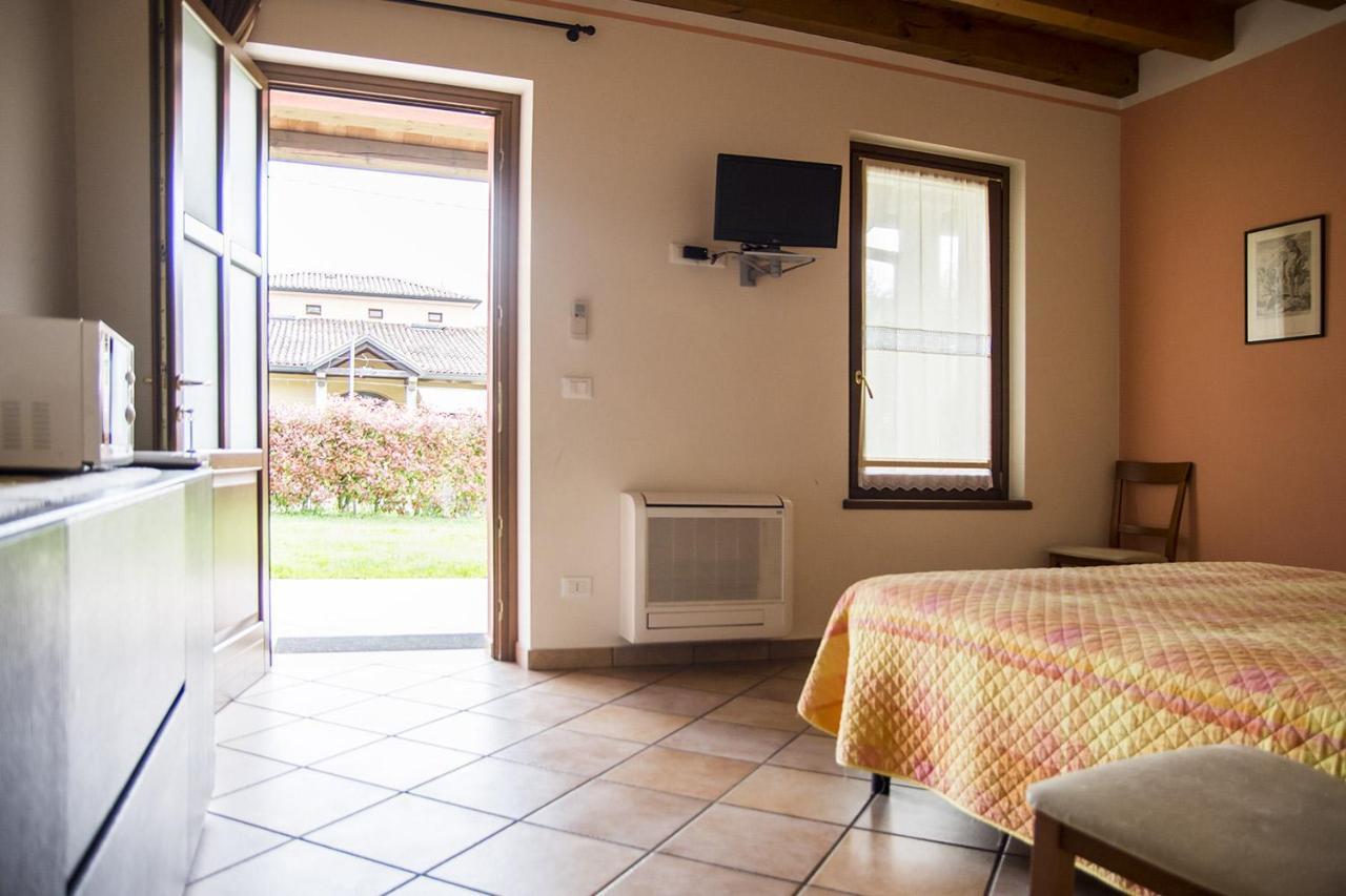 Agriturismo Lupo Bianco Monzambano Kültér fotó